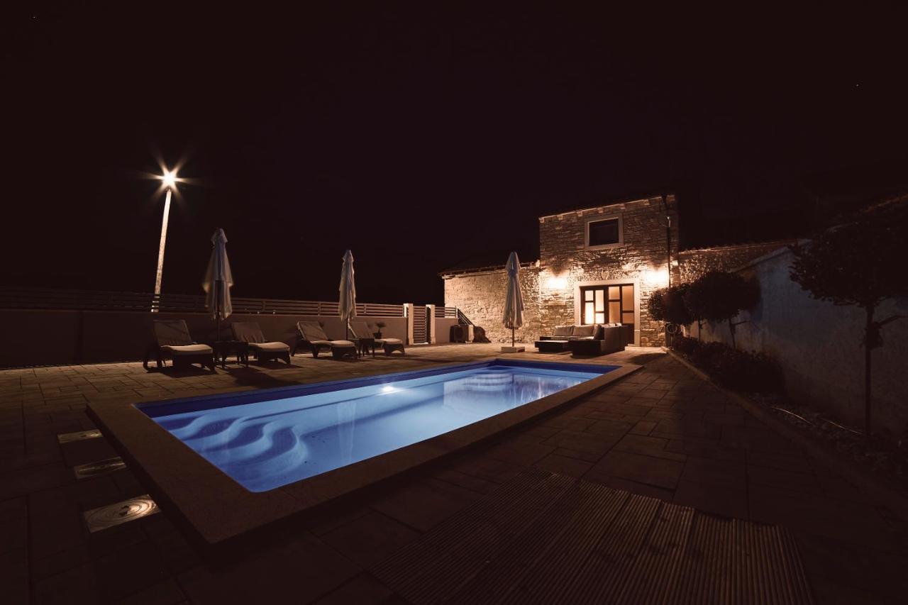 Vila Haus Mila Pavicini Exteriér fotografie