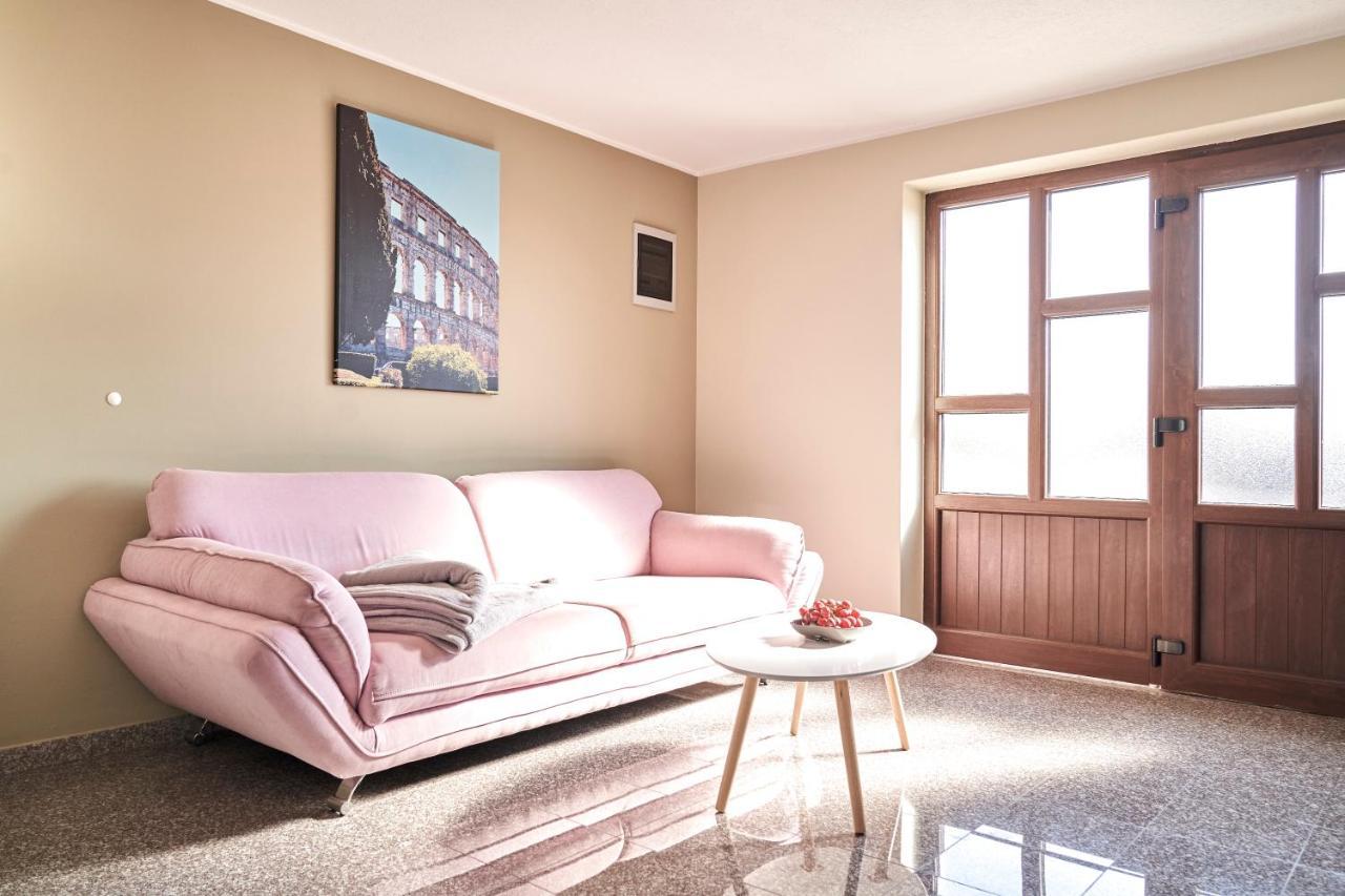 Vila Haus Mila Pavicini Exteriér fotografie